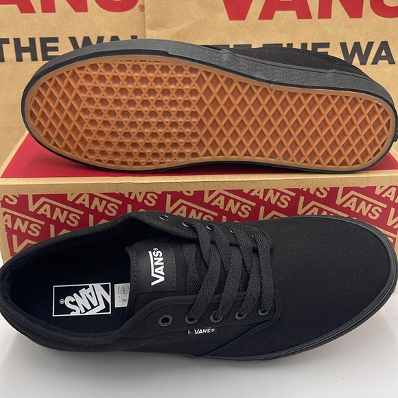 Vans Men’s Black Canvas Sneakers Atwood (Canvas) Black/Black
VN000TUY186 - Picture 4 of 16